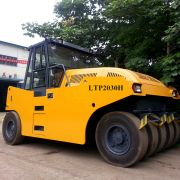 Каток  пневмоколесный 20/30 тн LUTONG LTP2030H